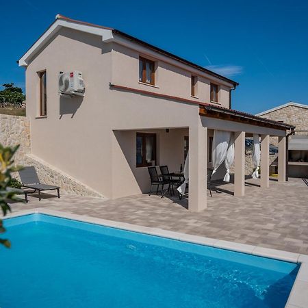 Villa Kamia With Private Heated Pool And Electric Vehicle Adapter Zubovići Dış mekan fotoğraf