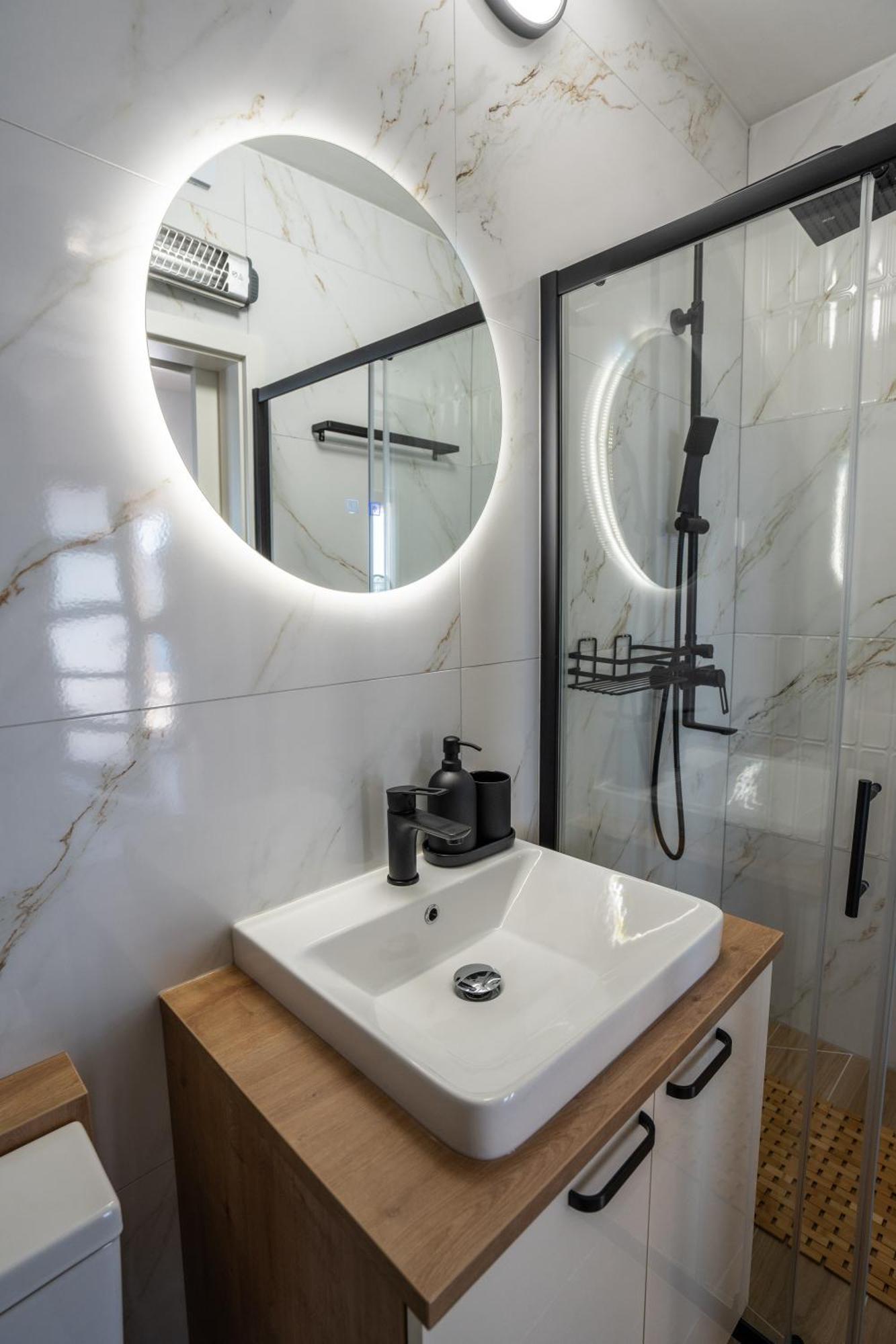 Villa Kamia With Private Heated Pool And Electric Vehicle Adapter Zubovići Dış mekan fotoğraf