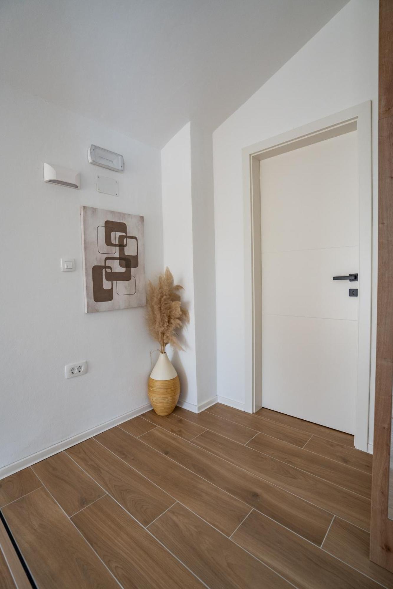 Villa Kamia With Private Heated Pool And Electric Vehicle Adapter Zubovići Dış mekan fotoğraf
