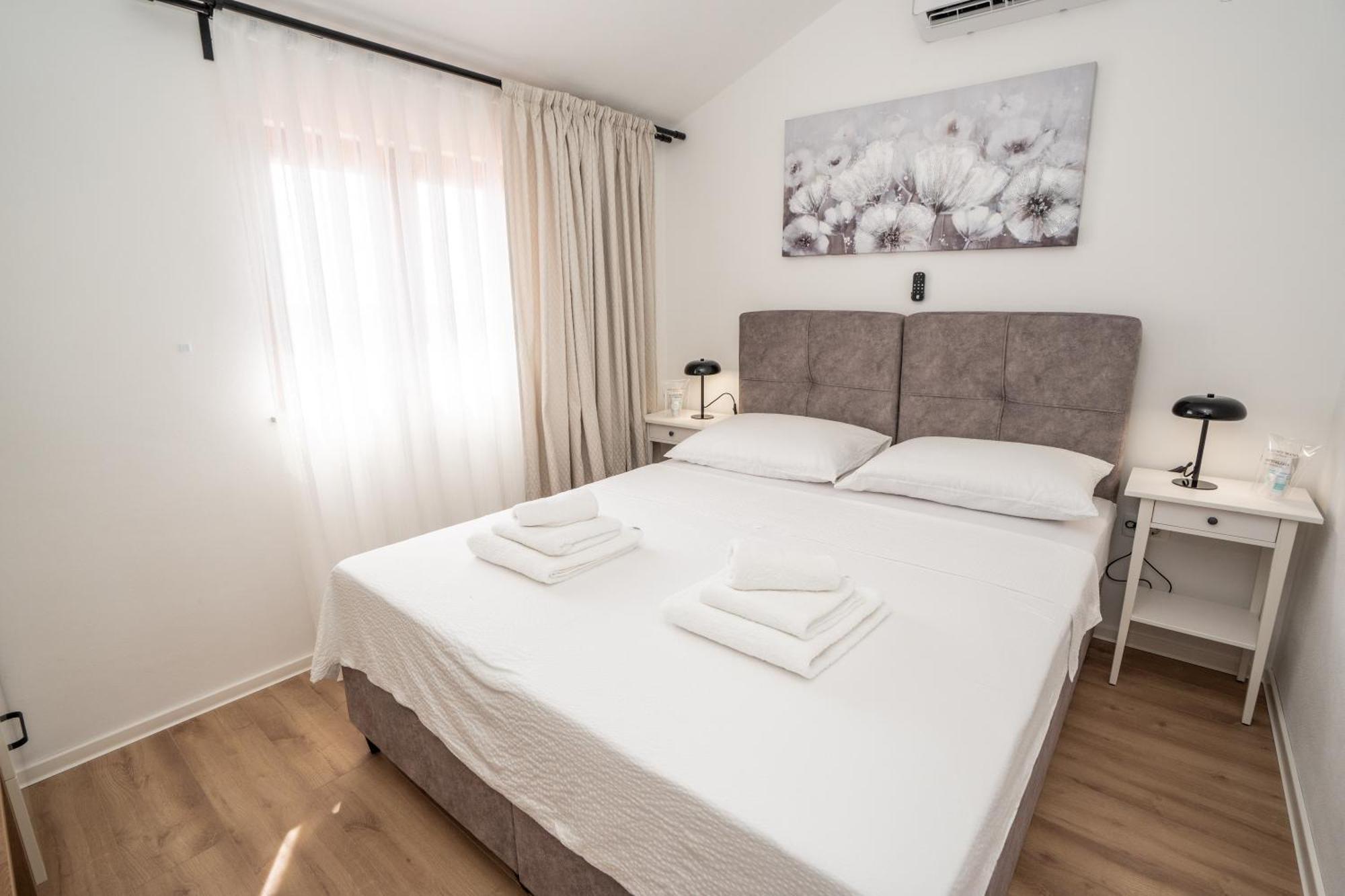 Villa Kamia With Private Heated Pool And Electric Vehicle Adapter Zubovići Dış mekan fotoğraf